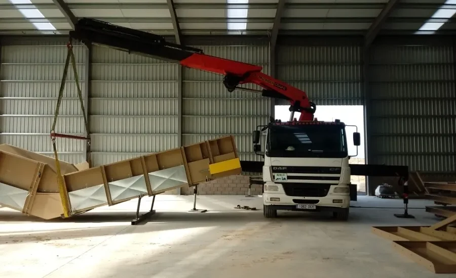 Grúa Autocargante 3